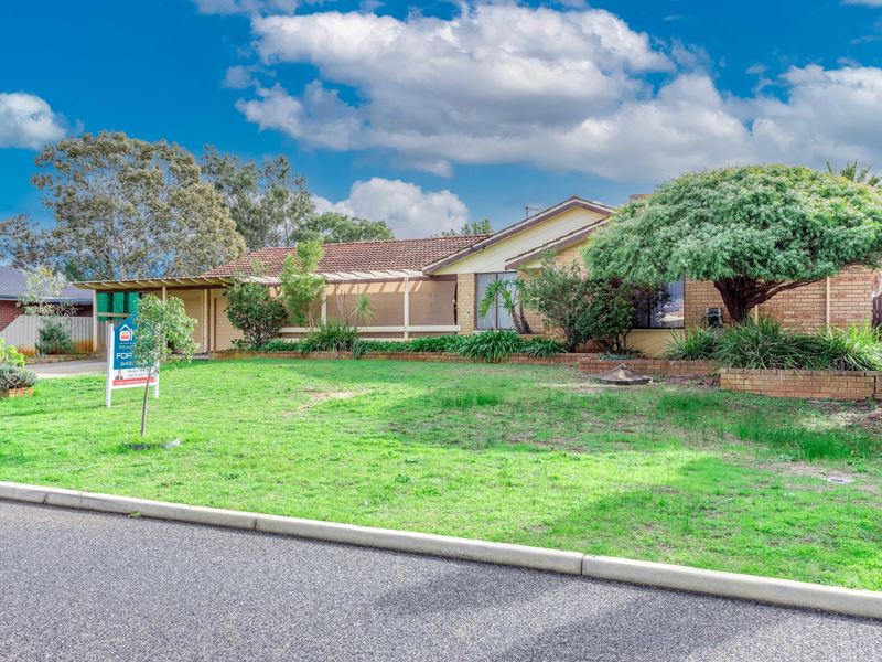 8 Dollis Way, Camillo