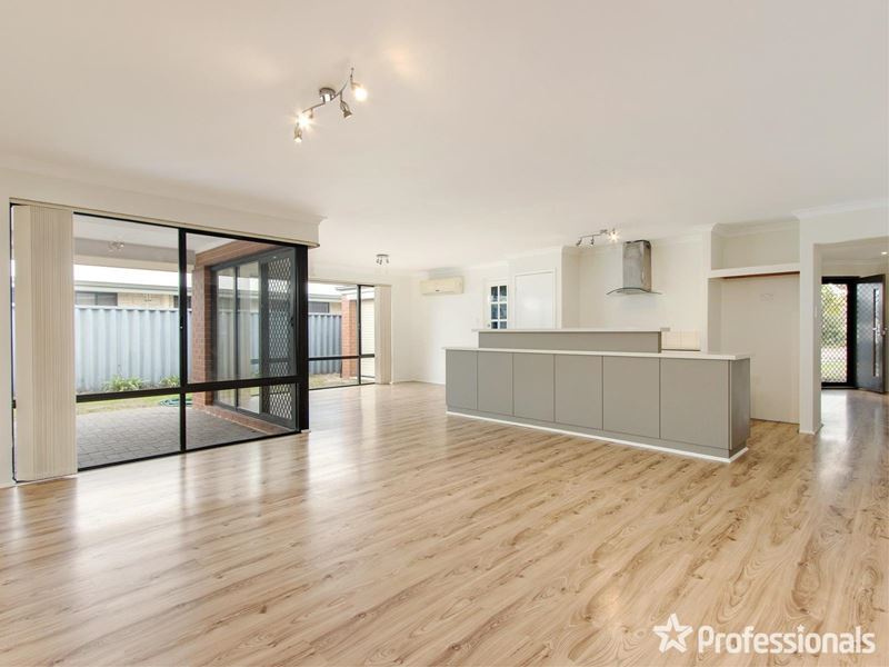 14 Ghost Gum Gardens, Baldivis WA 6171