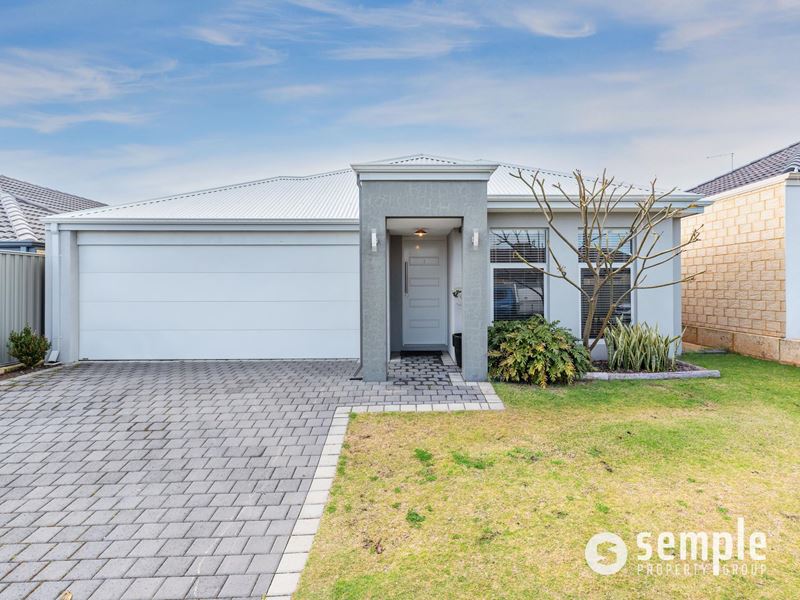 18 Medawar Loop, Piara Waters WA 6112