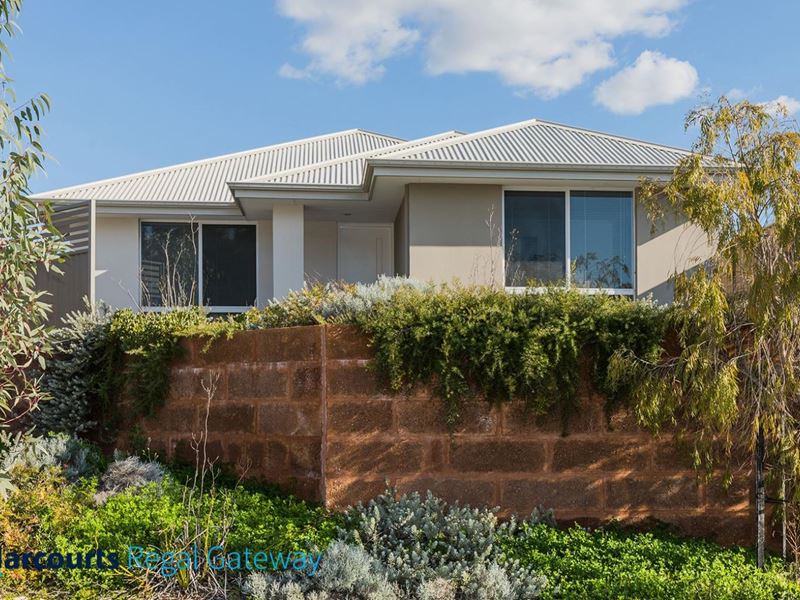 24 Needlewood Loop, Wandi