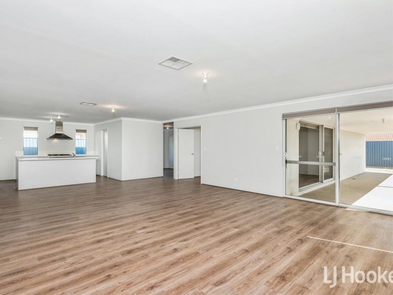 14 Zircon Drive, Byford WA 6122