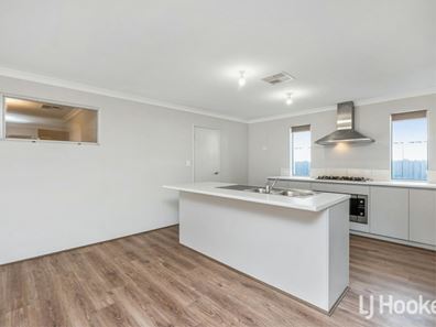 14 Zircon Drive, Byford WA 6122