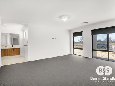 170 The Boulevard, Australind WA 6233