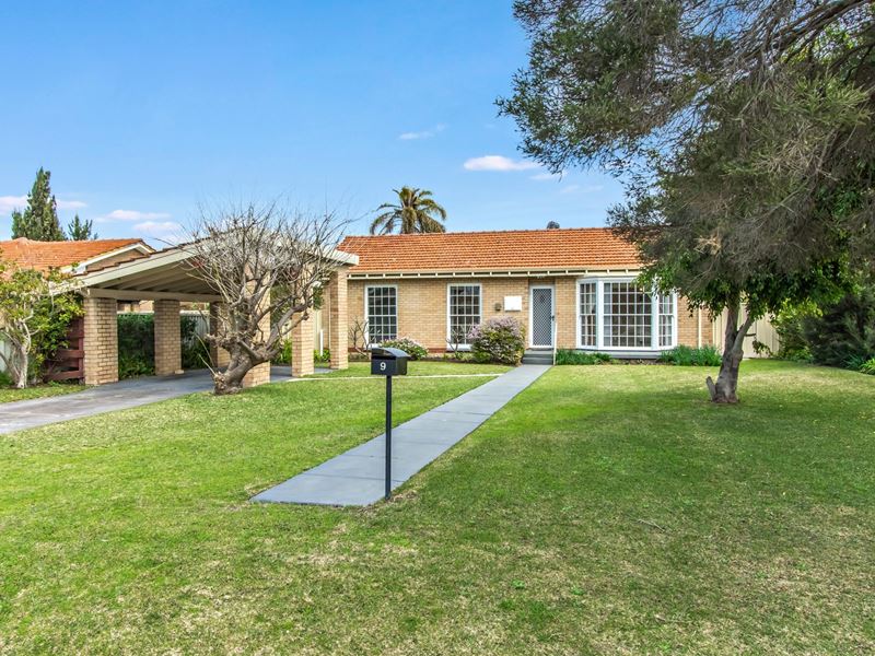 9 Octans Crt, Rockingham WA 6168