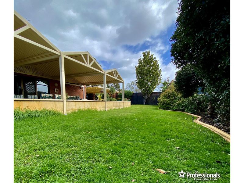 16 Bass Road, Bull Creek