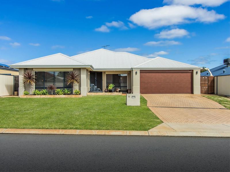 15 McCallum Parkway, Bertram WA 6167