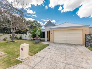 16 Settlers Circle, Gwelup