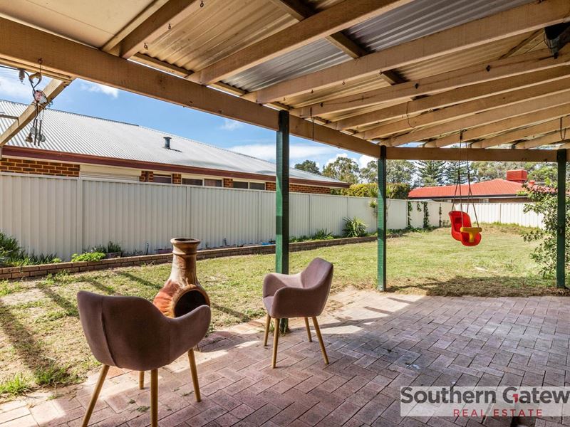 87 Seabrooke Avenue, Rockingham WA 6168