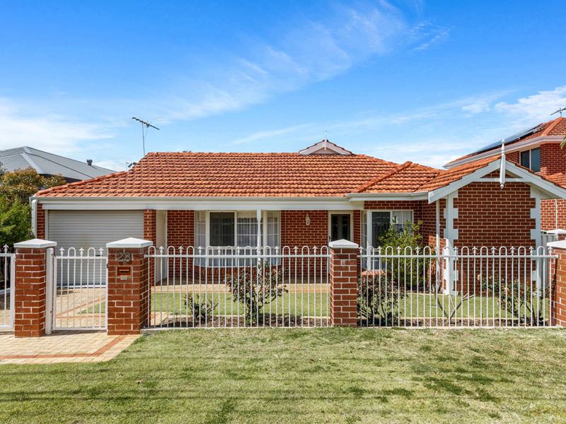 28 Strickland Street, Mount Claremont