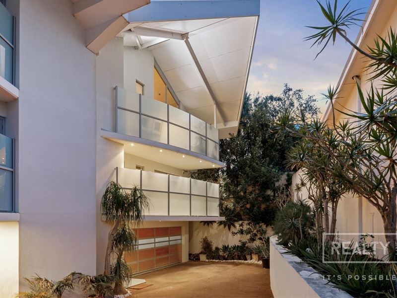 2/3D May Street, Scarborough