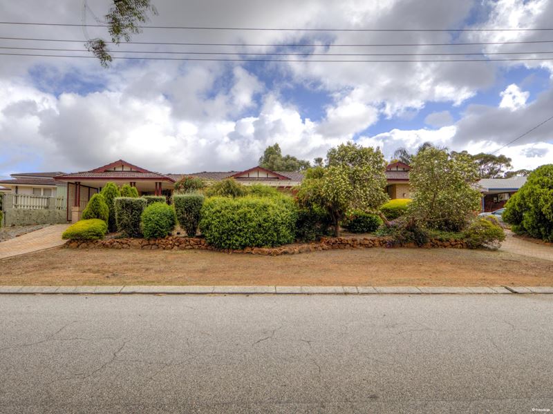21 Baronet Road, Lesmurdie