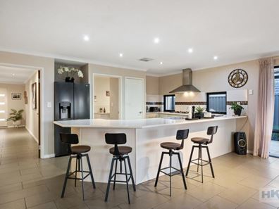 9 Artemis Elbow, Aveley WA 6069