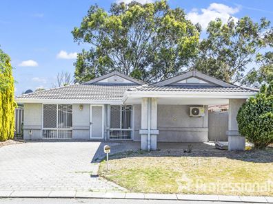 11 Rainier Close, Ballajura WA 6066