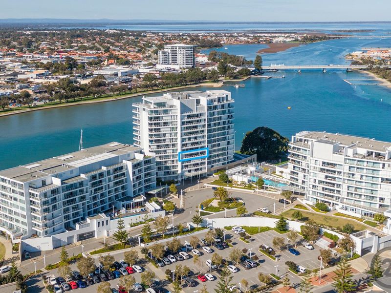 606/3 Marco Polo Dr, Mandurah