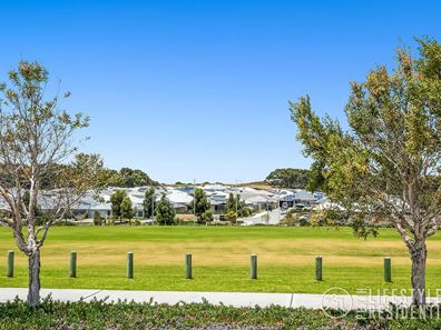 17 Gemfish Street, Two Rocks WA 6037