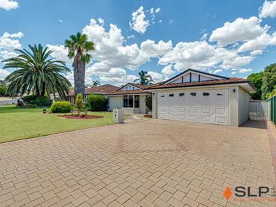 4 Kinglassie Circle, Kinross WA 6028