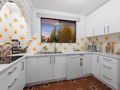 12 Railton Place, Dianella WA 6059