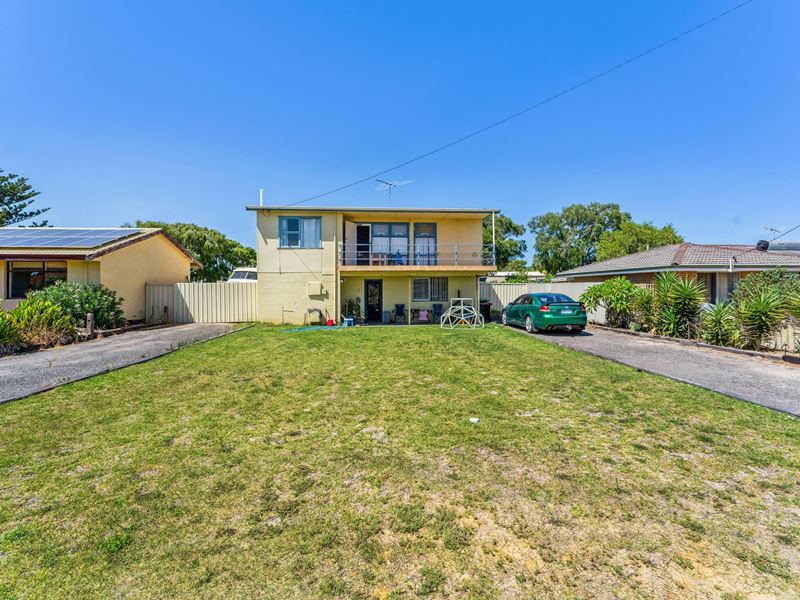 7 Light Street, Shoalwater WA 6169