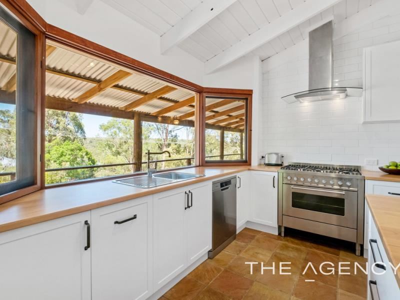 11 Rainsford Way, Parkerville