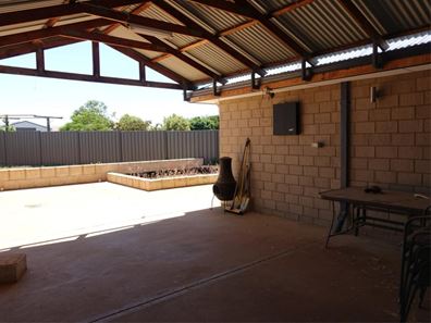 25 Melaleuca Drive, Woorree WA 6530