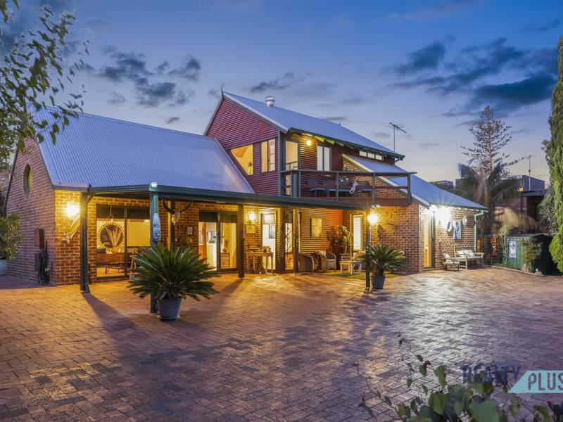 196 Carrington Street, Hilton