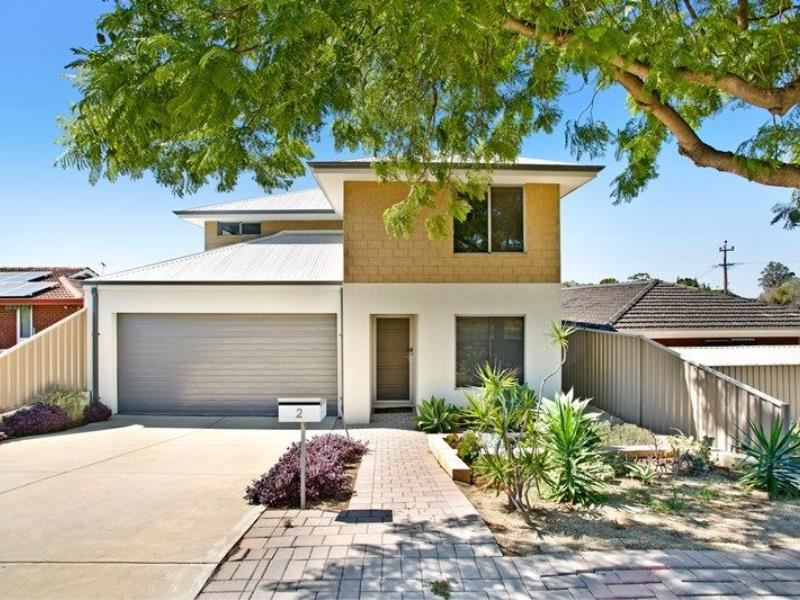 2 Davies Crescent, Kardinya