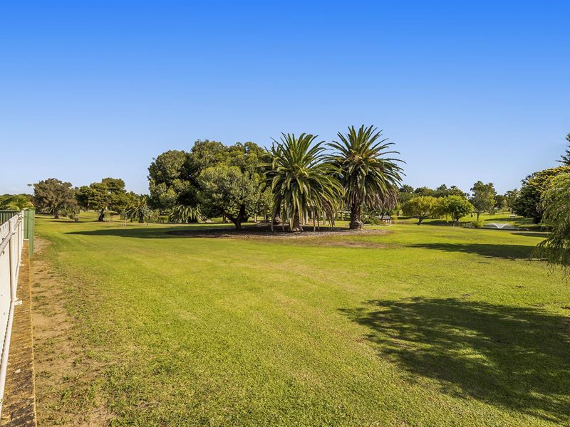 16b St Clair Place, Cooloongup