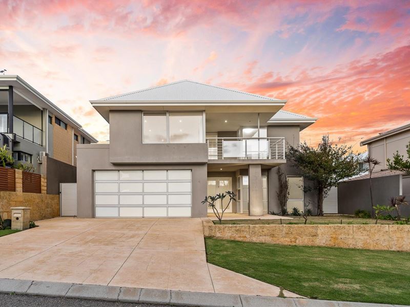 4 Patriot Link, North Coogee WA 6163