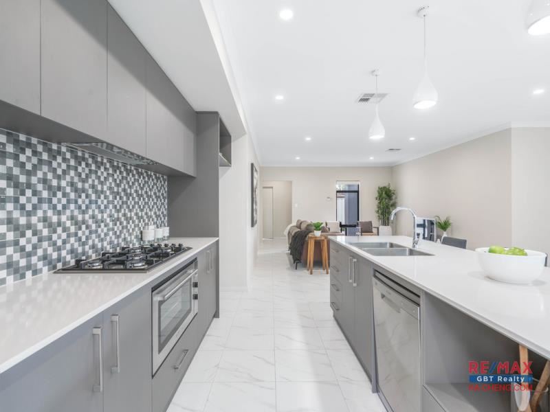 A/12 Linton Place, Morley