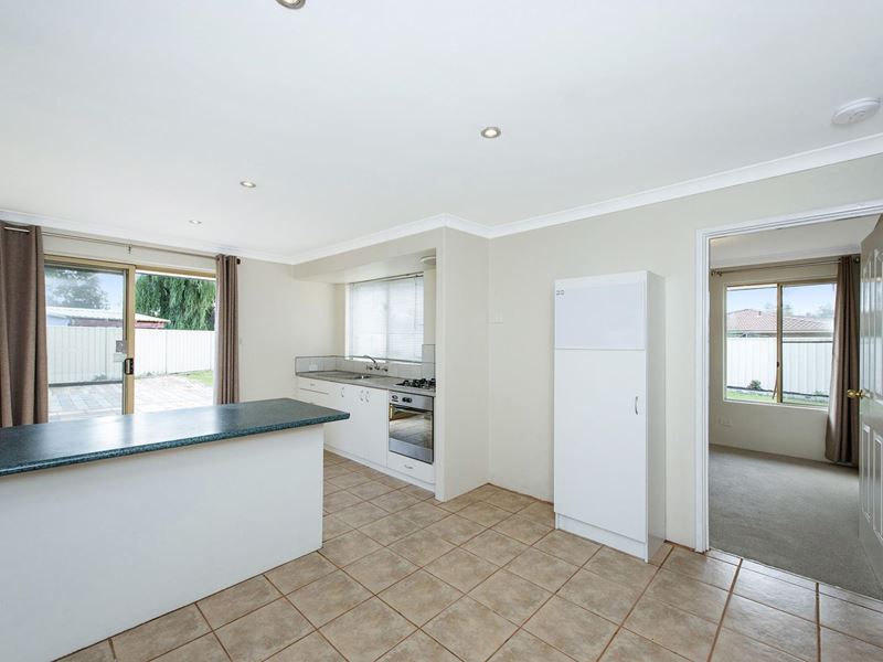 12 Adare Place, Coodanup