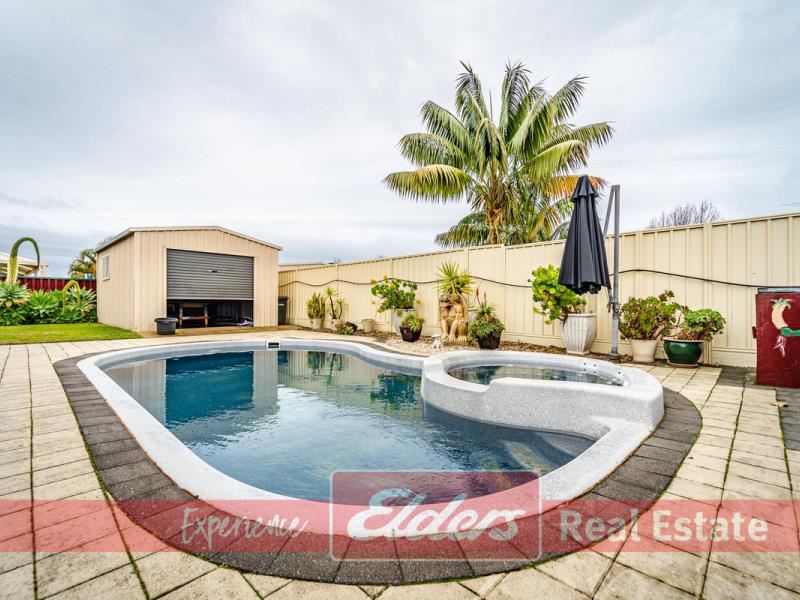 37 Salamanca Parkway, Port Kennedy WA 6172