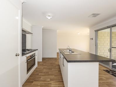 3 Lomond Way, Seville Grove WA 6112