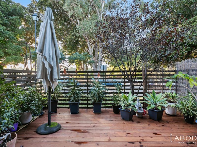 8/175 Derby Road, Shenton Park WA 6008