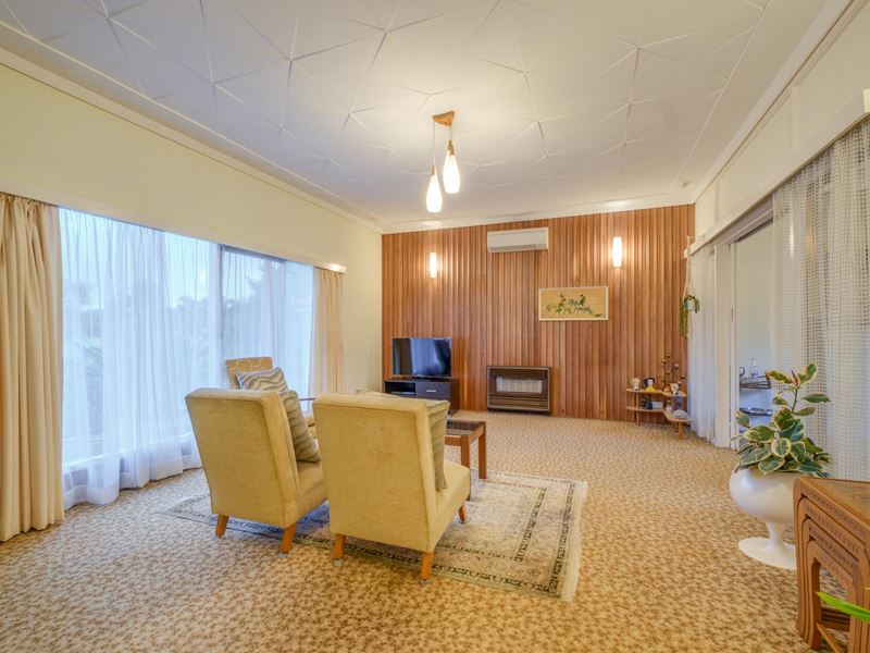 38 Oceanic  Drive, Floreat