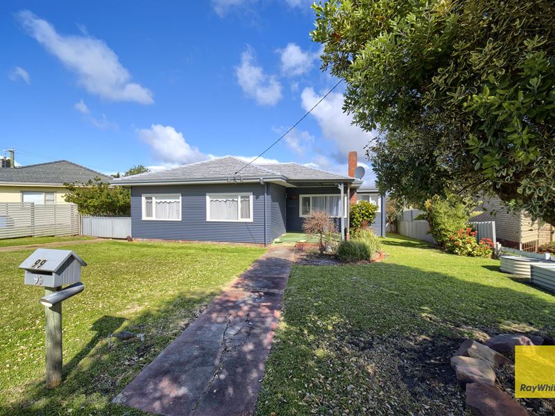 99 Angove Road, Spencer Park WA 6330