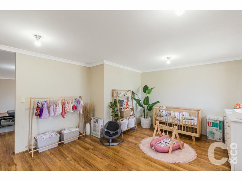 122 Runnymede Gate, Wellard