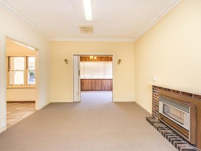 12 Weydale St, Doubleview WA 6018
