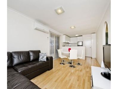 2/77 Tyler Street, Joondanna WA 6060
