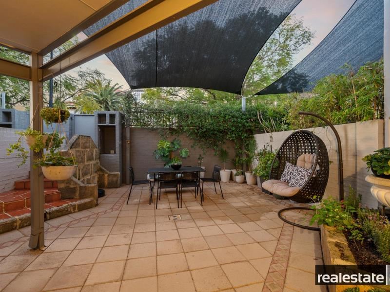 9/3 Mitchell Street, Mount Lawley