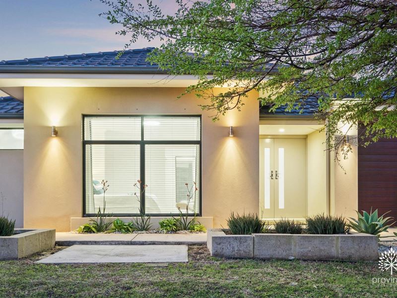 4 Barnden Road, Helena Valley