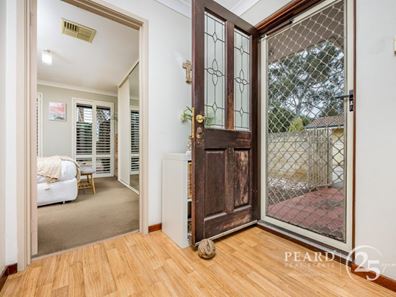 10A Dawn Place, Beldon WA 6027