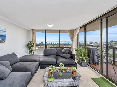 18/6A Valley Road, Halls Head WA 6210