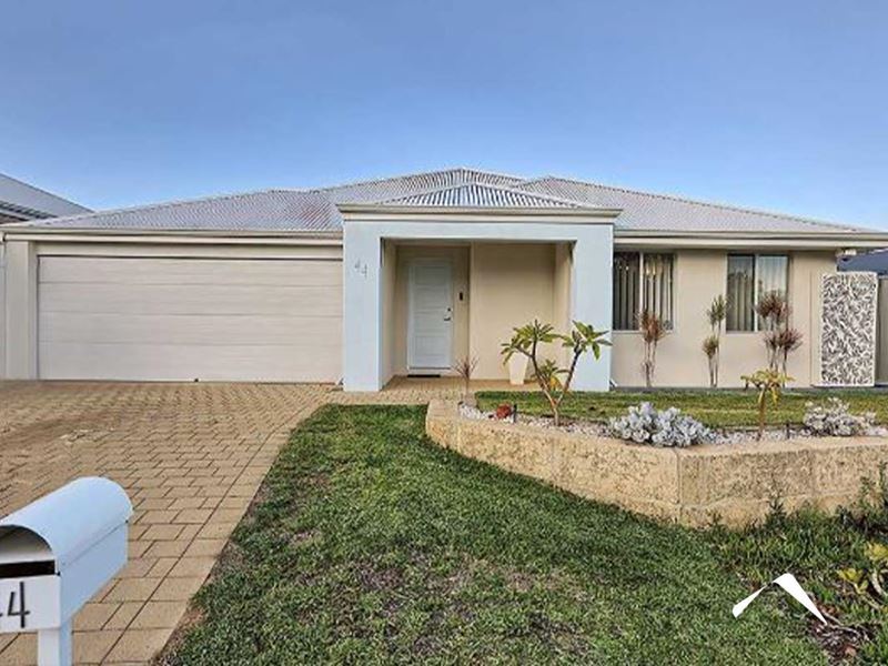 44 Holystone Approach, Wellard WA 6170