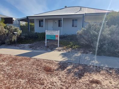 9 Davis Way, Lancelin WA 6044