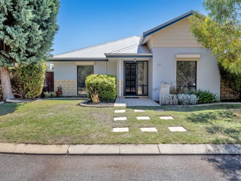 20 Chatsworth Drive, Erskine