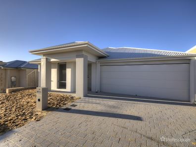 19 Gardenia Street, Alkimos WA 6038