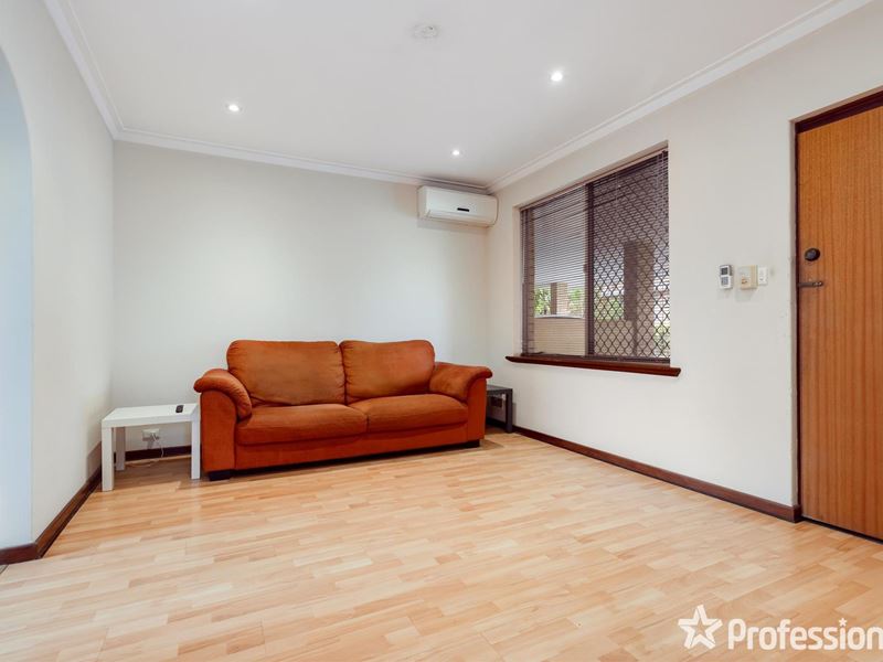 1/411 Hector Street, Yokine