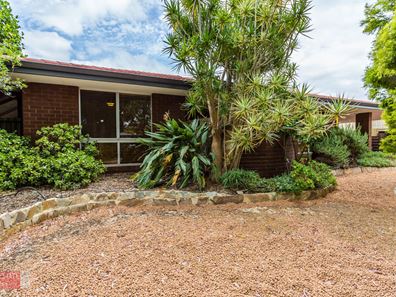 21 Travers Way, Swan View WA 6056