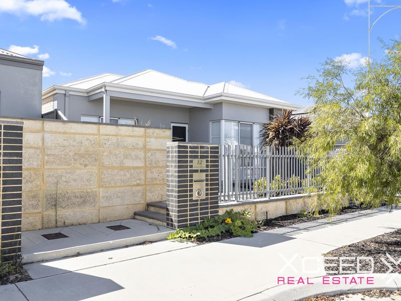 12 Chambered Way, Jindalee WA 6036