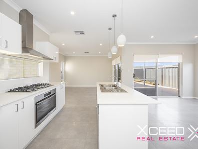 12 Chambered Way, Jindalee WA 6036